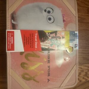 Secret life of pets travel desk